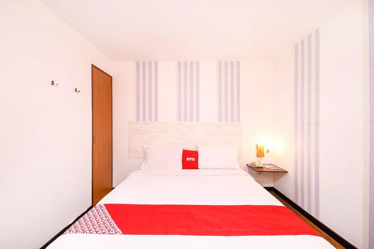 Oyo 43963 T Signature Hotel Petaling Jaya Zewnętrze zdjęcie