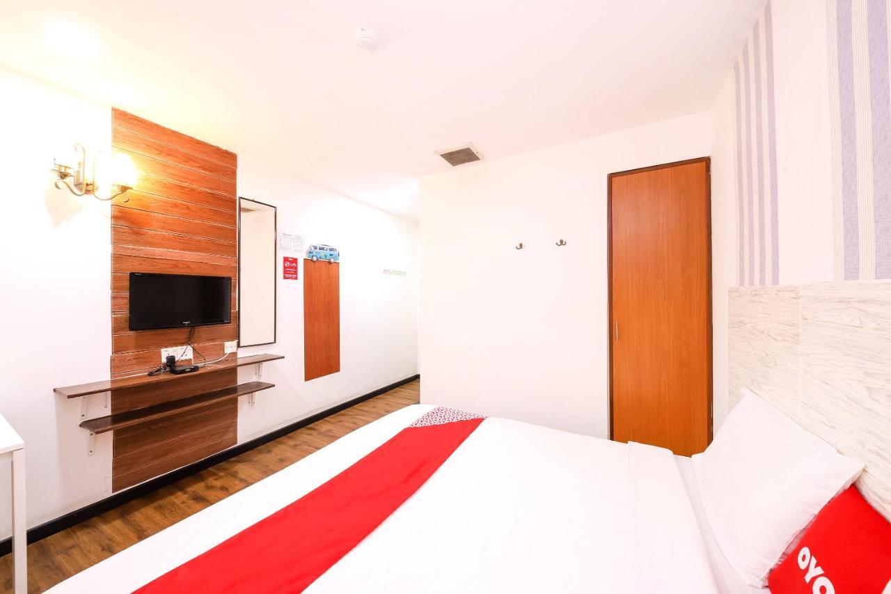 Oyo 43963 T Signature Hotel Petaling Jaya Zewnętrze zdjęcie