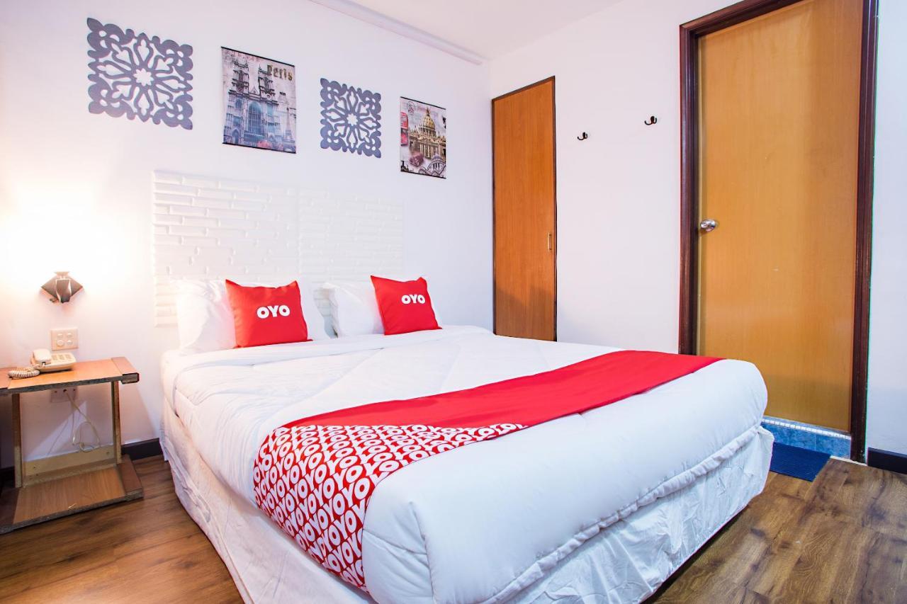 Oyo 43963 T Signature Hotel Petaling Jaya Zewnętrze zdjęcie