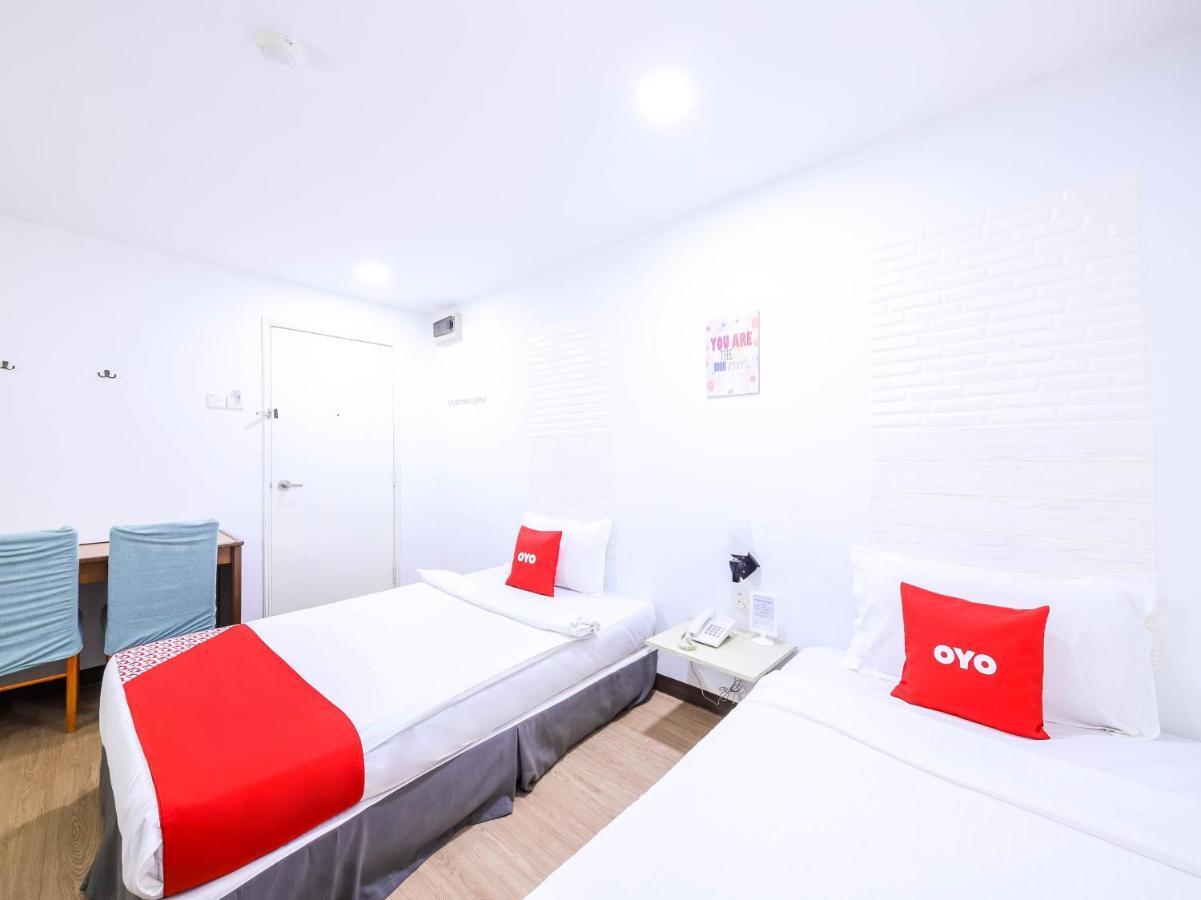 Oyo 43963 T Signature Hotel Petaling Jaya Zewnętrze zdjęcie
