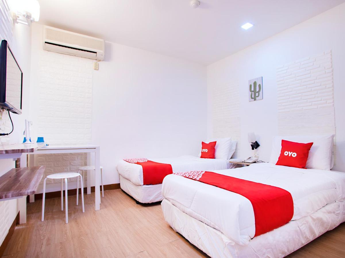 Oyo 43963 T Signature Hotel Petaling Jaya Zewnętrze zdjęcie